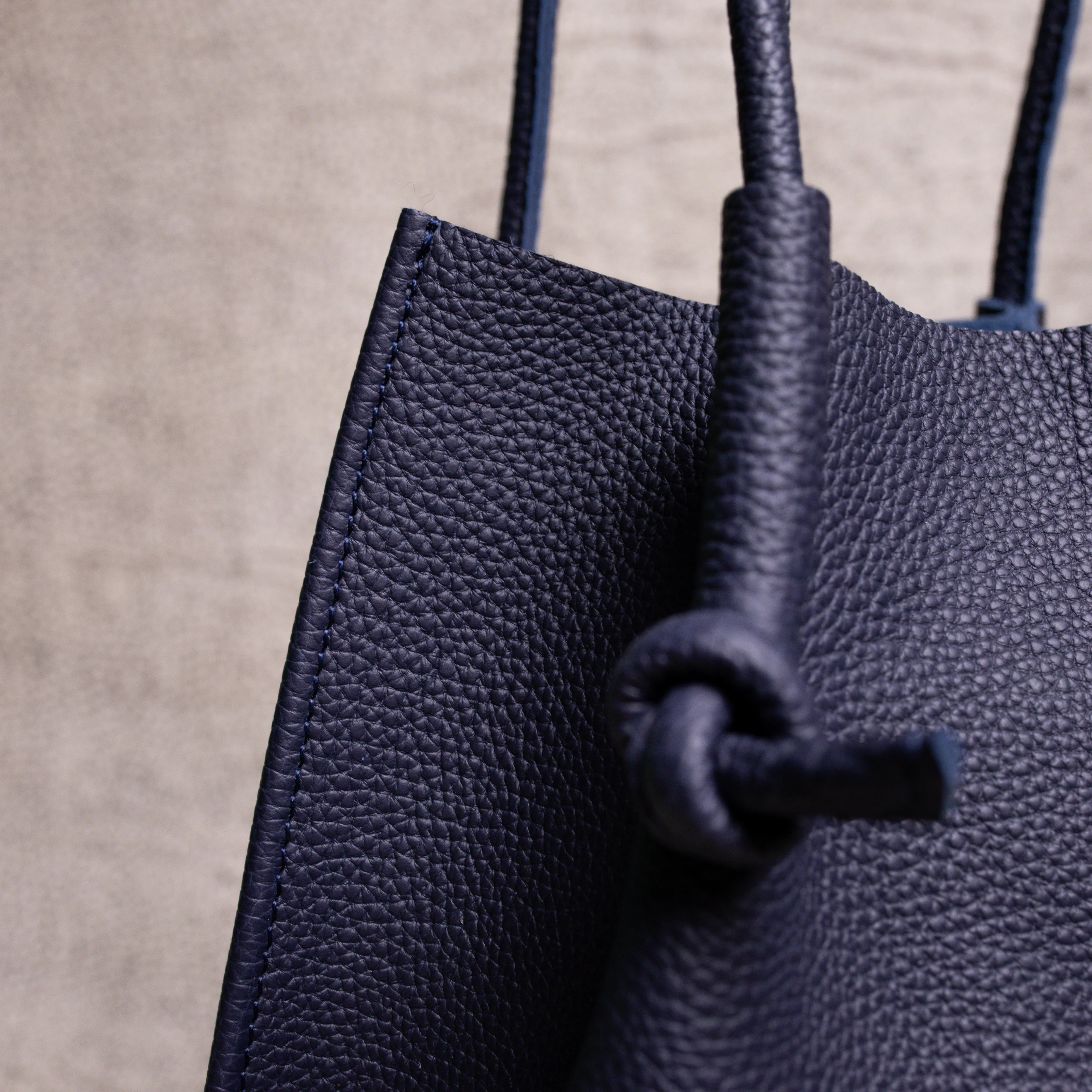 Flora Everyday Leather Tote | Togo Calf Navy Blue - Image 5