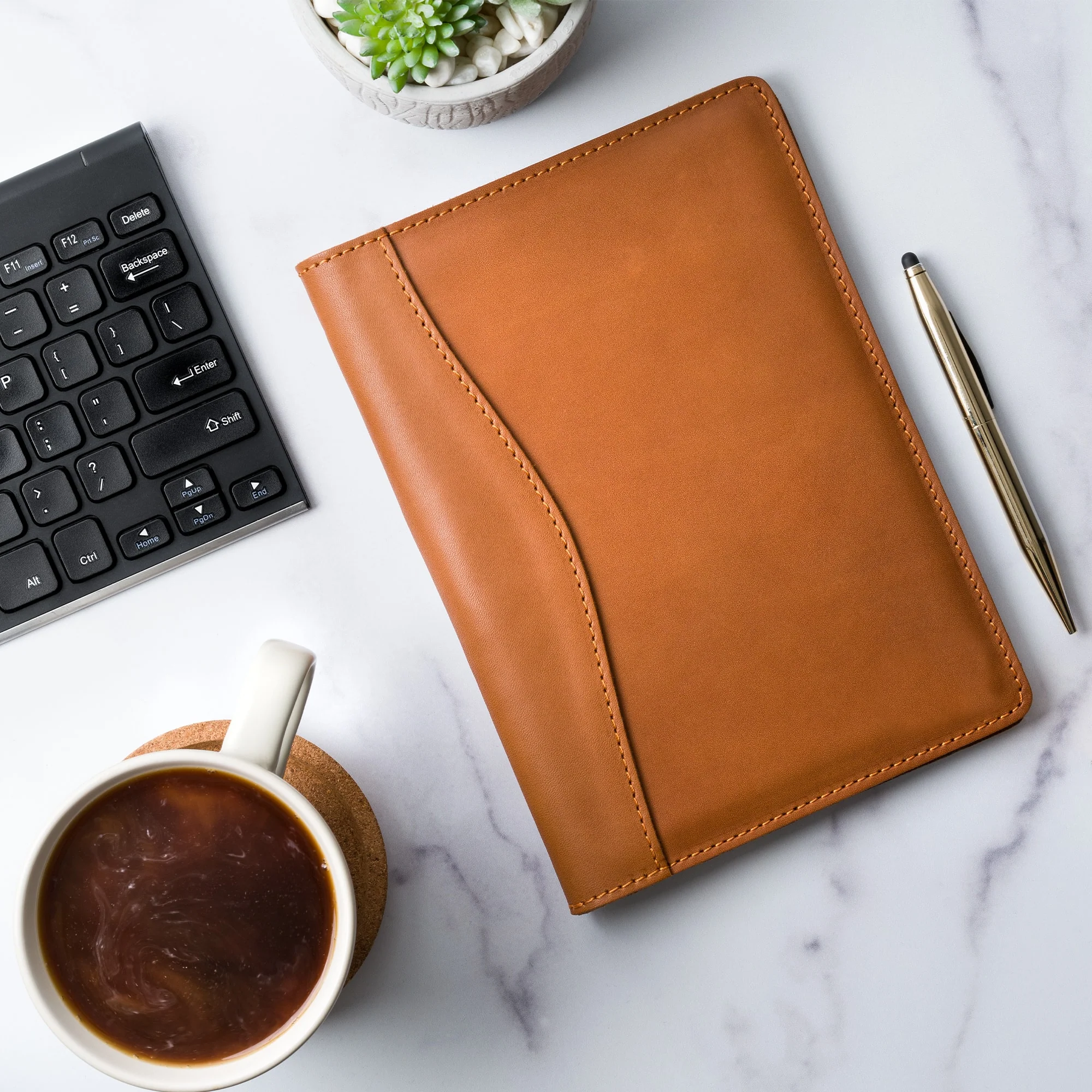 Eriksen Leather Jr. Padfolio | Cognac - Image 6