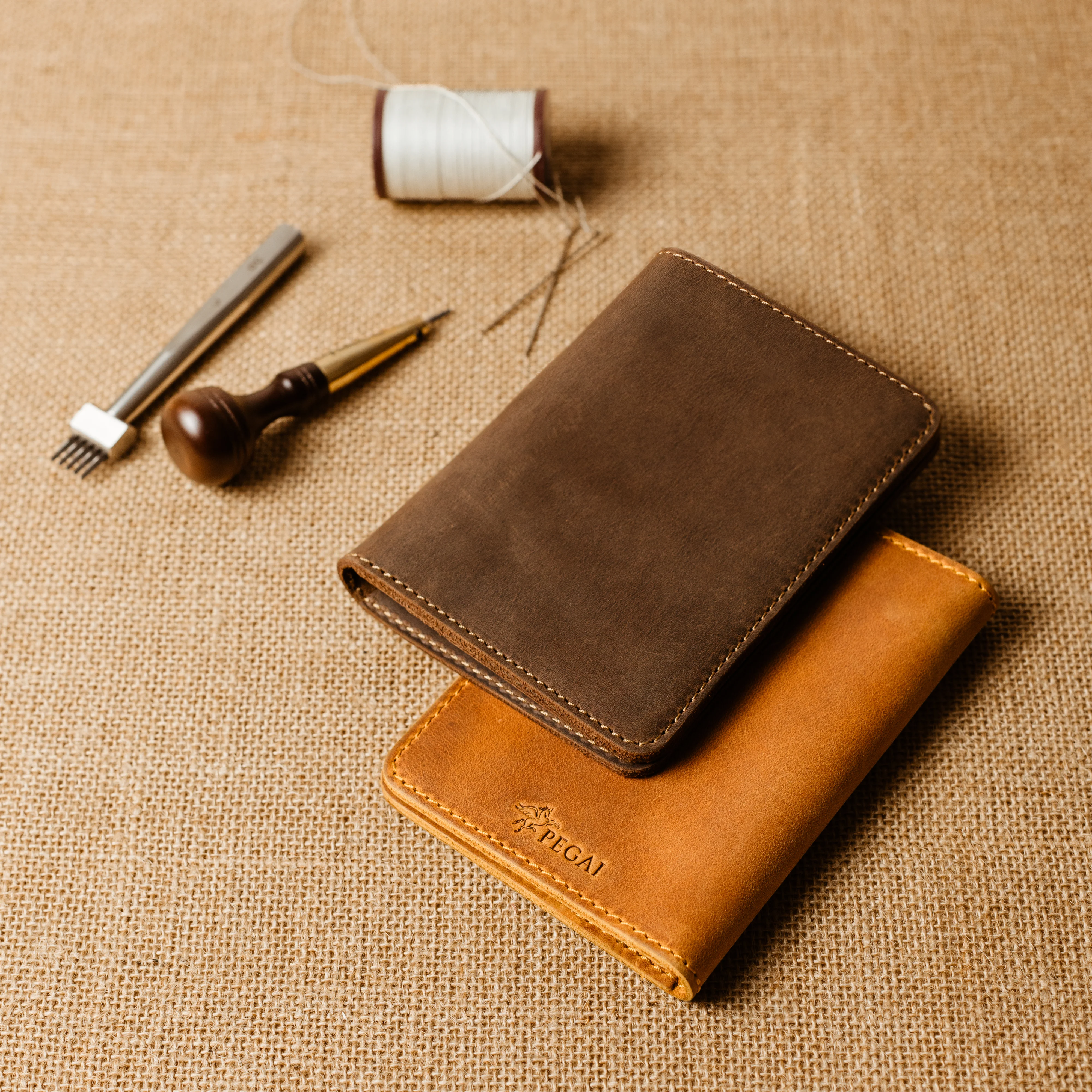 Pike Leather Passport Wallet | Chestnut - Image 4